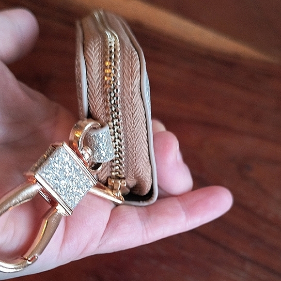 Glittery Silver Keychain Pouch - Picture 6 of 6